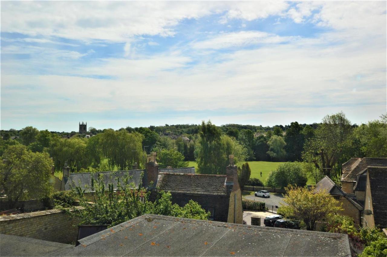 Villa Meadow House Stamford Esterno foto